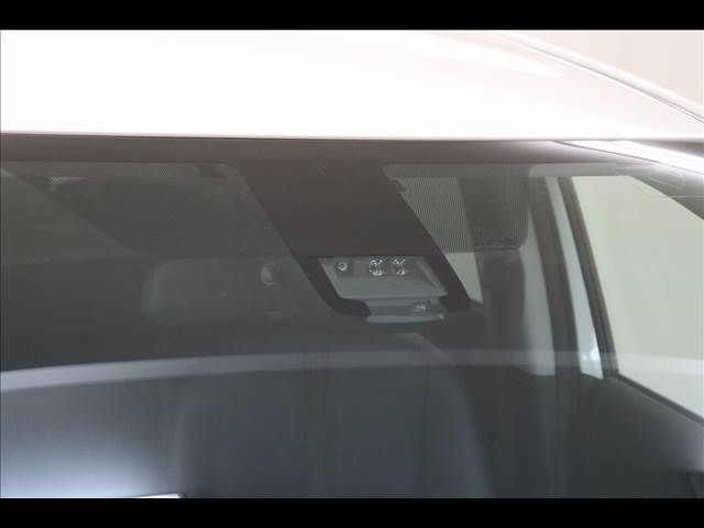 TOYOTA SIENTA HYBRID 2019