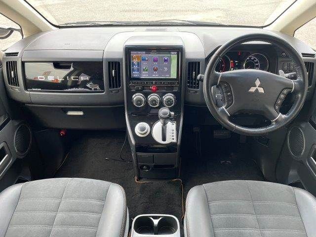 MITSUBISHI DELICA D:5 4WD 2018