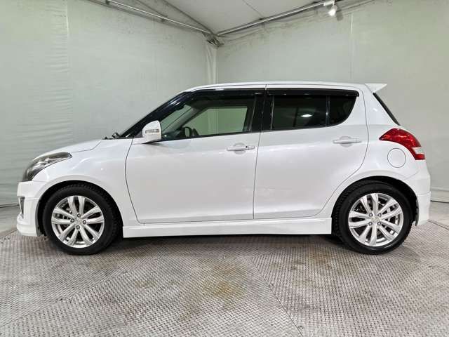 SUZUKI SWIFT 2014