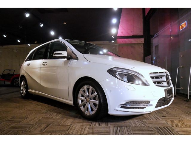 MERCEDES BENZ MERCEDES BENZ B class 2015