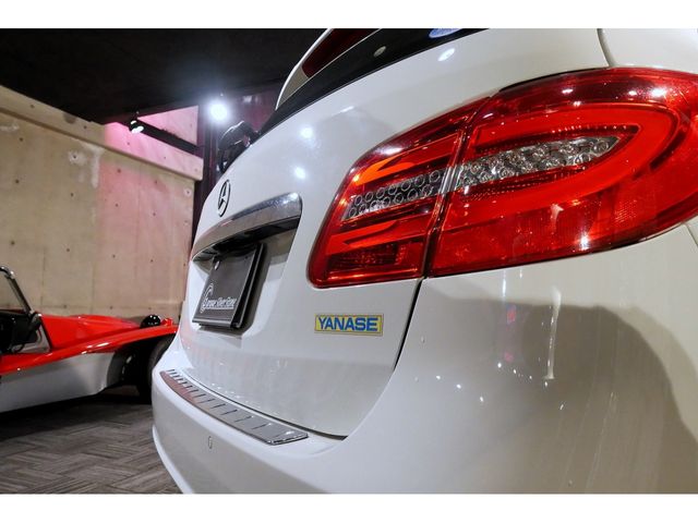 MERCEDES BENZ MERCEDES BENZ B class 2015