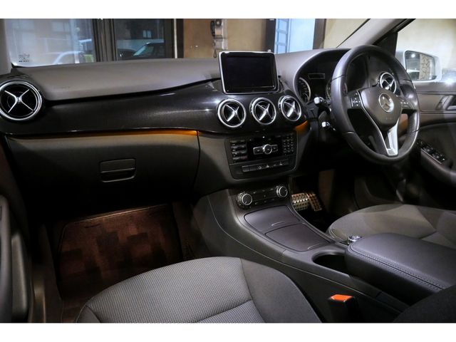 MERCEDES BENZ MERCEDES BENZ B class 2015
