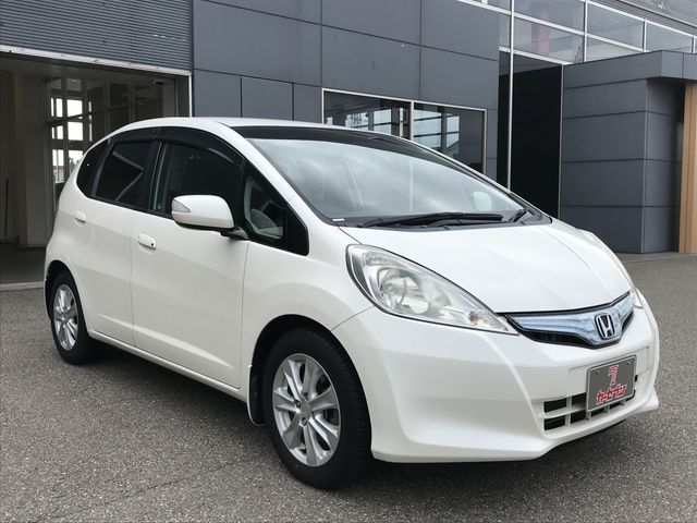 HONDA FIT HYBRID 2011