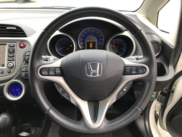 HONDA FIT HYBRID 2011