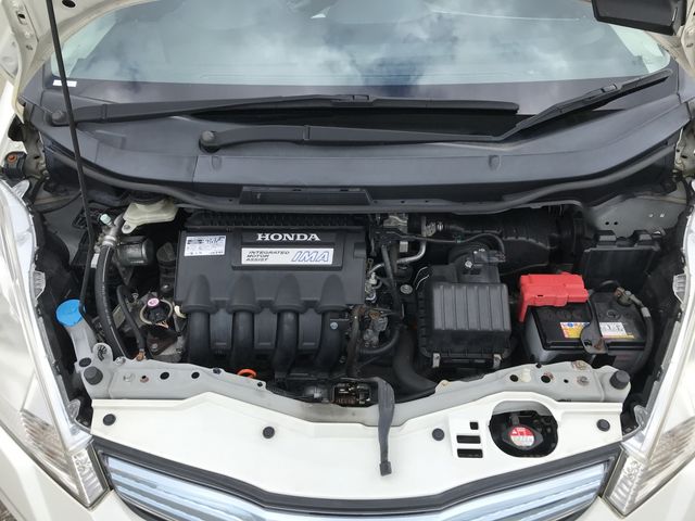 HONDA FIT HYBRID 2011