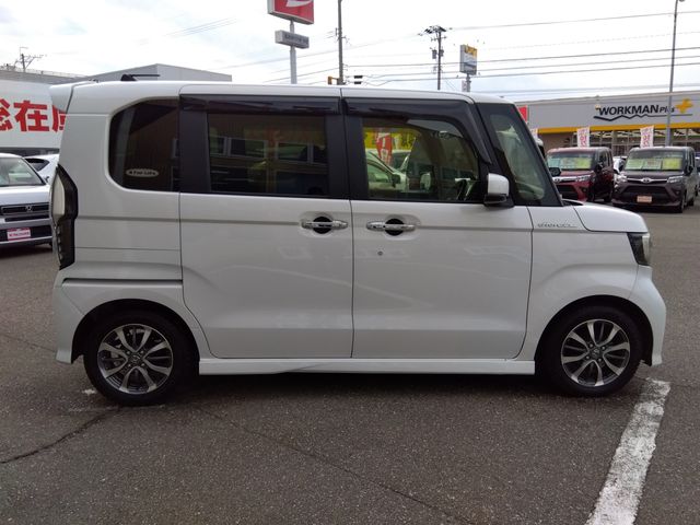 HONDA N BOX CUSTOM 2021