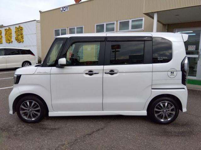 HONDA N BOX CUSTOM 2021