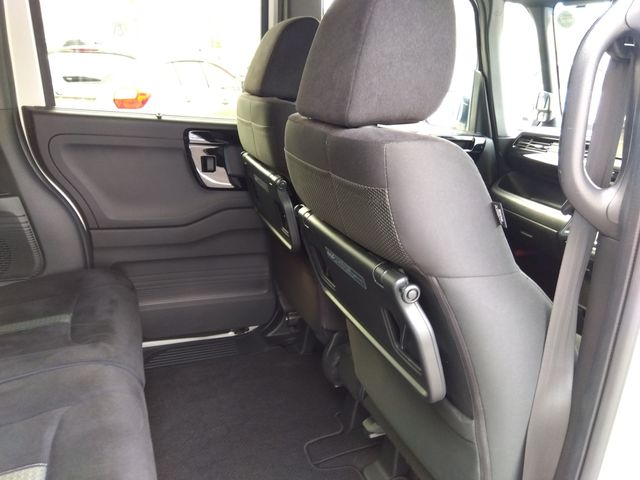 HONDA N BOX CUSTOM 2021