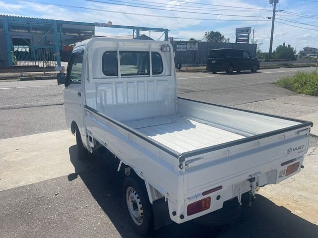 DAIHATSU HIJET truck 4WD 2021