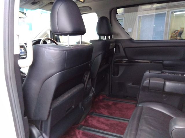 TOYOTA ALPHARD hybrid 4WD 2013