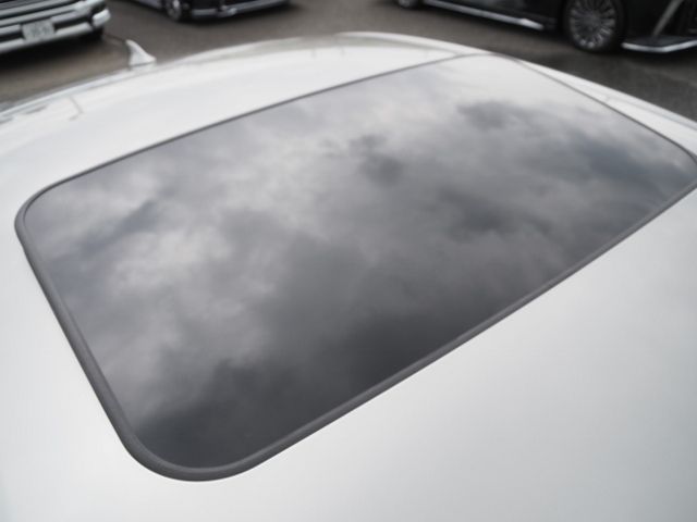 TOYOTA LEXUS IS350 2022