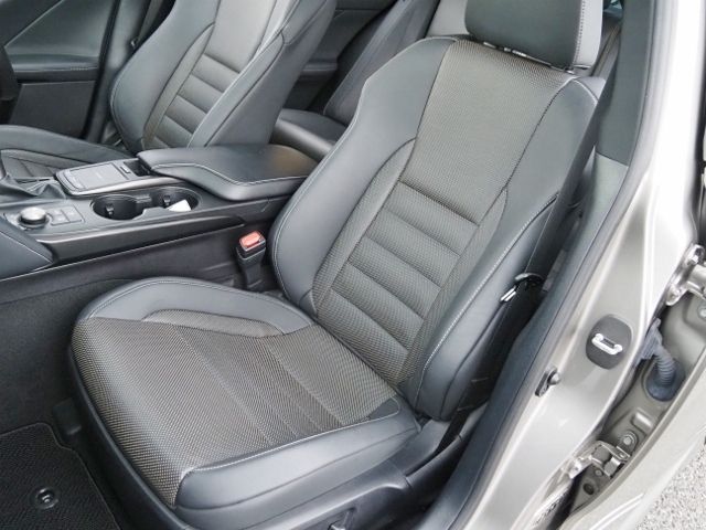 TOYOTA LEXUS IS350 2022