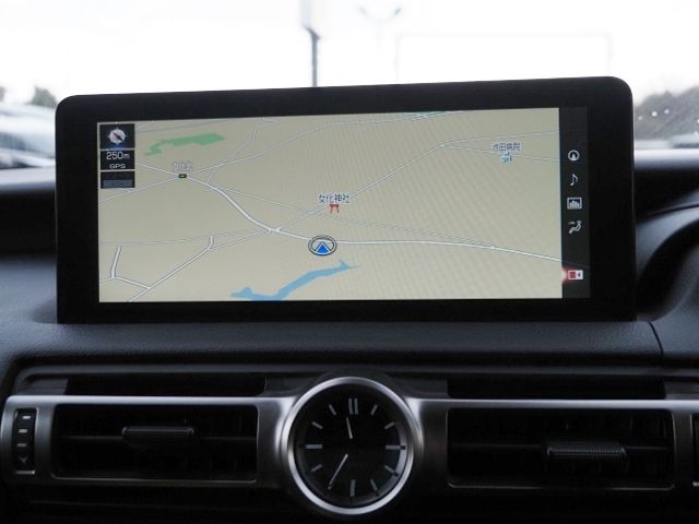 TOYOTA LEXUS IS350 2022