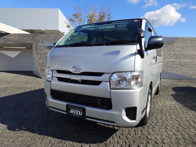 TOYOTA HIACE van 1.15t 2WD 2020