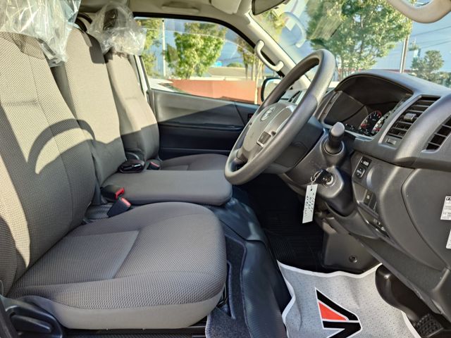 TOYOTA HIACE van 1.15t 2WD 2020