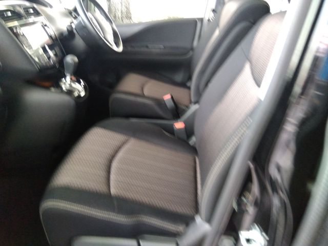 NISSAN SERENA  S-HYBRID 2014