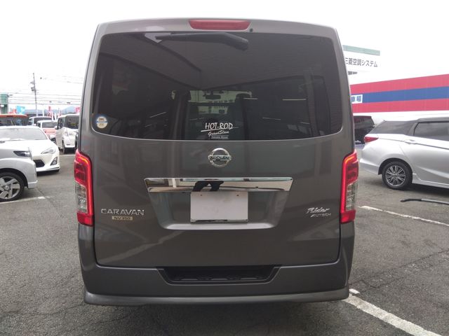 NISSAN NV350 CARAVAN 4WD 2020