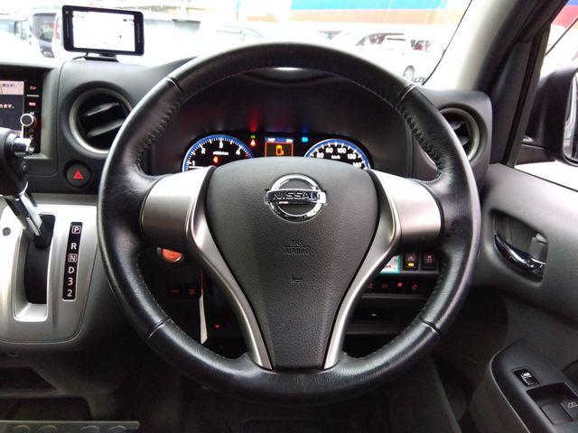 NISSAN NV350 CARAVAN 4WD 2020