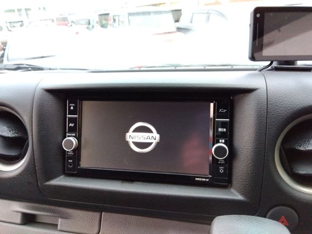 NISSAN NV350 CARAVAN 4WD 2020