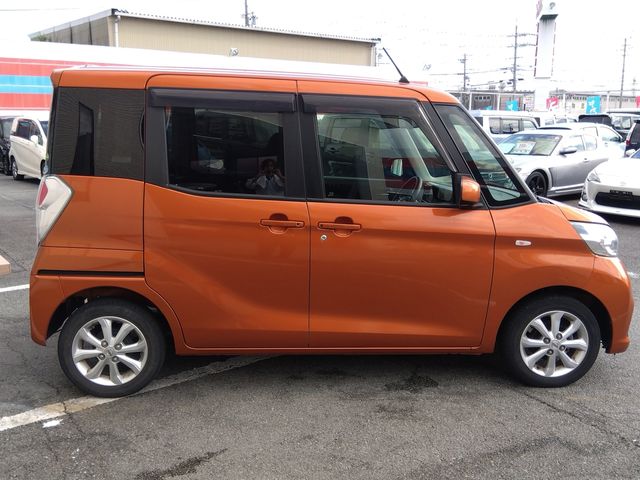 NISSAN DAYZ ROOX 2018