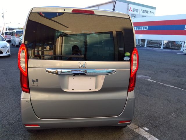 HONDA N BOX 2018
