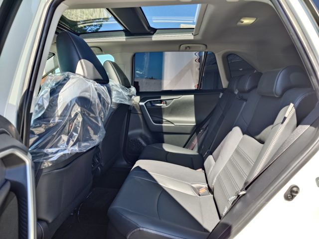 TOYOTA RAV4 HYBRID 4WD 2023