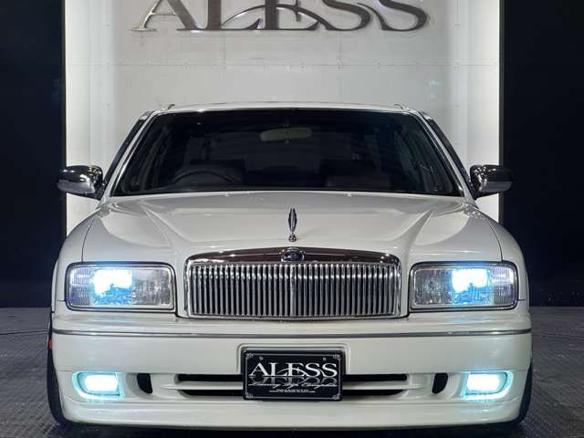 NISSAN PRESIDENT 1999