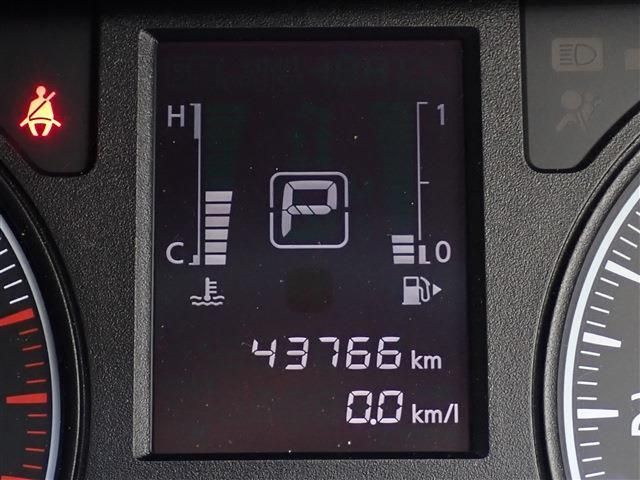 NISSAN NV350 CARAVAN 2020