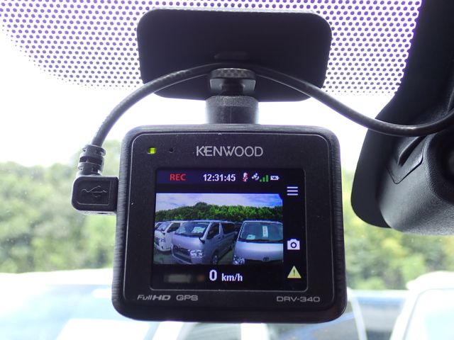 NISSAN NV350 CARAVAN 2020