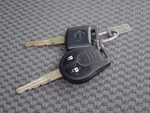 NISSAN NV350 CARAVAN 2020