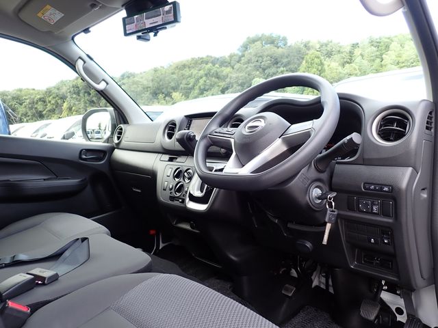 NISSAN CARAVAN van 1.2t 2WD 2023