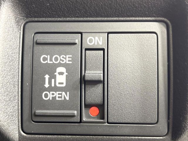 HONDA N BOX CUSTOM 2025