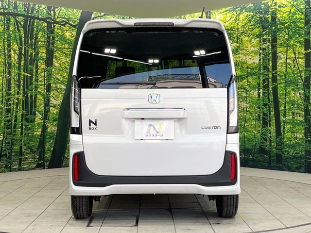 HONDA N BOX CUSTOM 2025