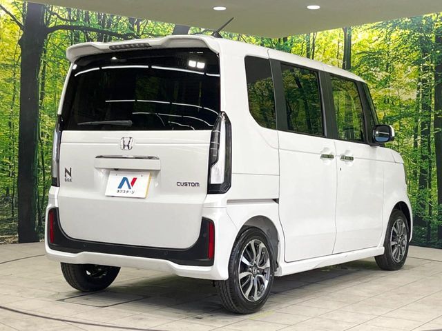HONDA N BOX CUSTOM 2025