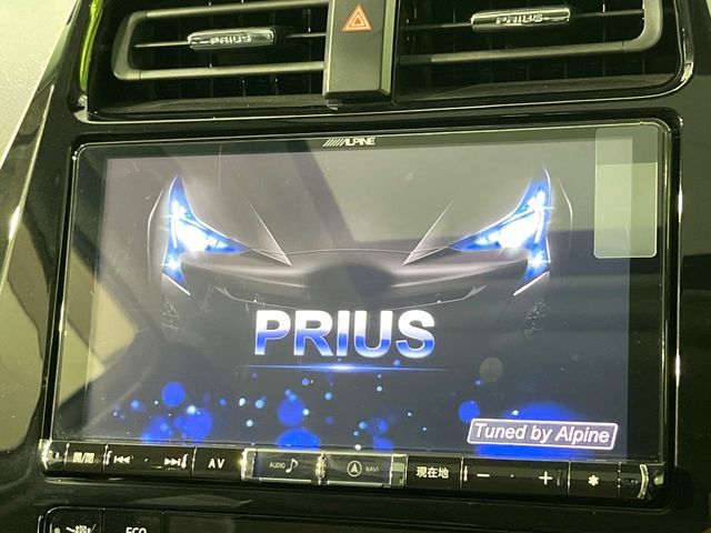 TOYOTA PRIUS 2018