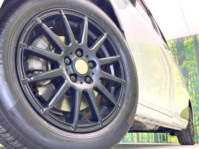 TOYOTA SIENTA HYBRID 2016