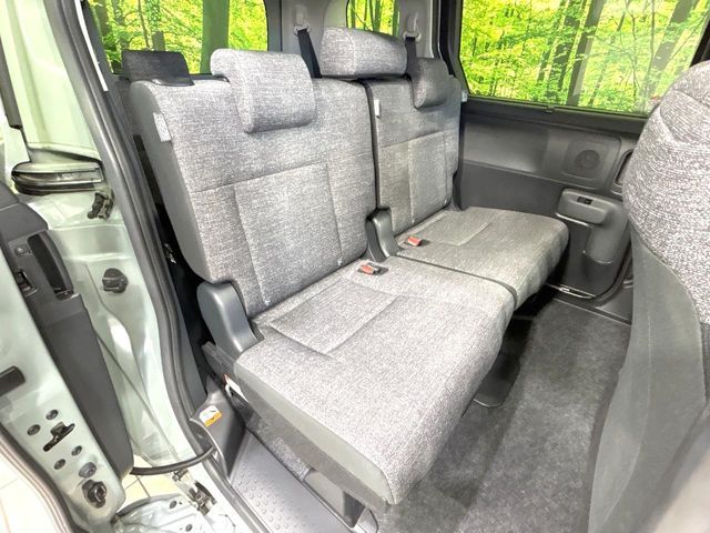 TOYOTA SIENTA HYBRID 2023