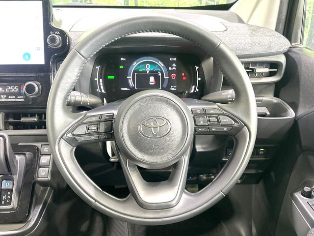 TOYOTA SIENTA HYBRID 2023