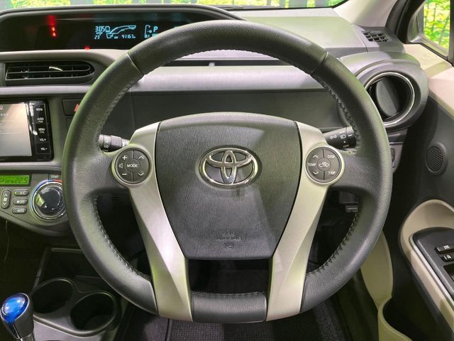 TOYOTA AQUA 2014