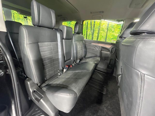 MITSUBISHI DELICA D:5 4WD 2021