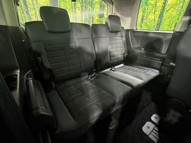 MITSUBISHI DELICA D:5 4WD 2021