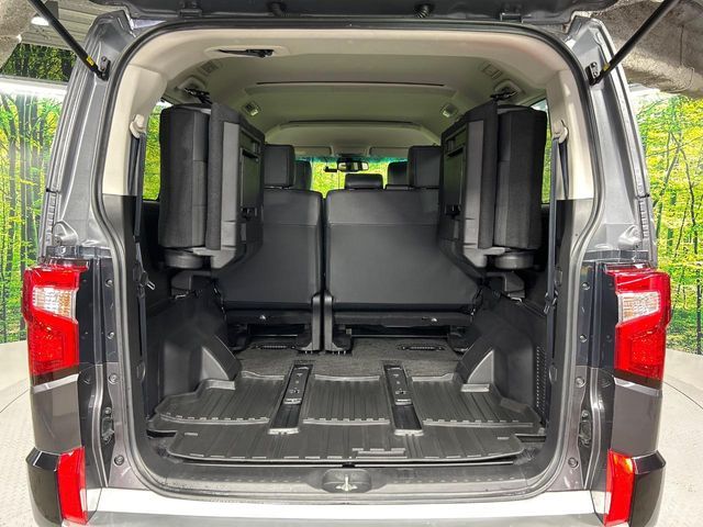 MITSUBISHI DELICA D:5 4WD 2021