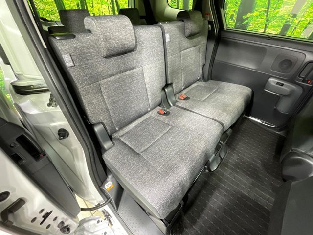 TOYOTA SIENTA HYBRID 2024