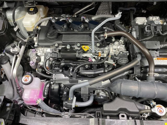 TOYOTA SIENTA HYBRID 2024