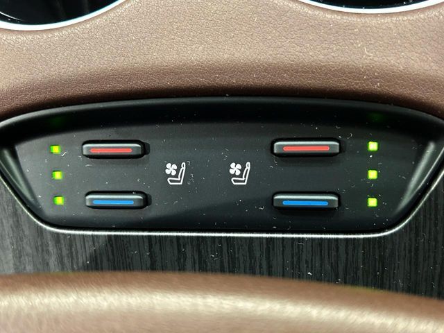 TOYOTA HARRIER HYBRID 2023