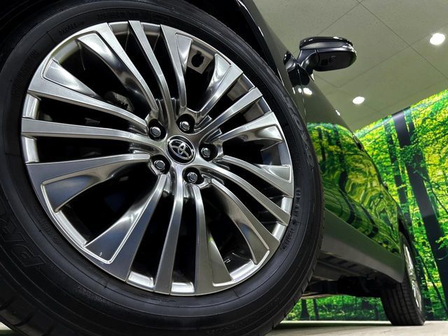 TOYOTA HARRIER HYBRID 2023