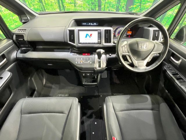 HONDA STEPWAGON SPADA 4WD 2013