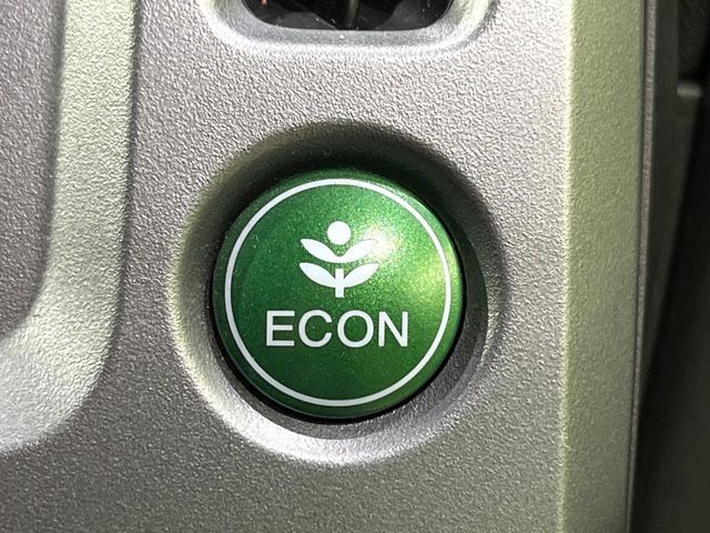 HONDA STEPWAGON SPADA 4WD 2013