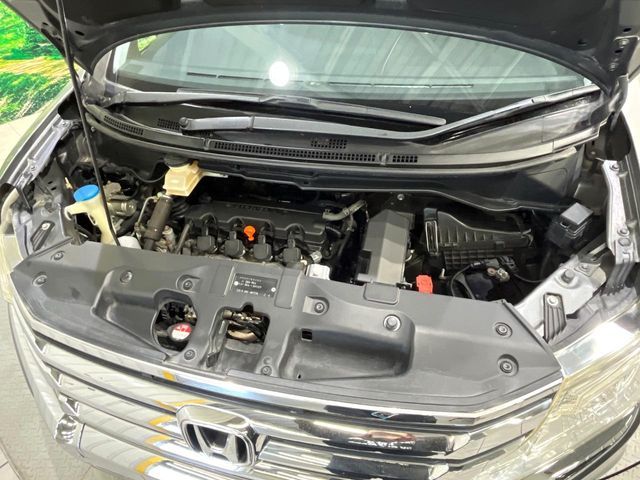 HONDA STEPWAGON SPADA 4WD 2013