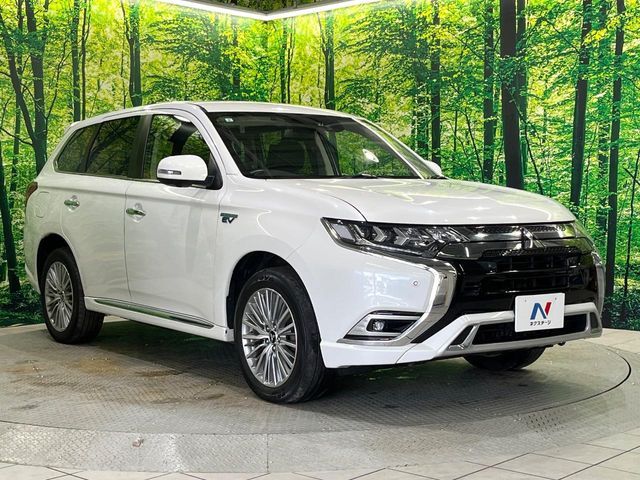 MITSUBISHI OUTLANDER PHEV 2019